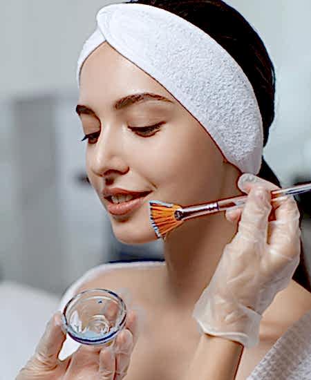 izmir estetisyenlik kursu, kalıcı makyaj kursu izmir güzellik uzmanlığı kursu